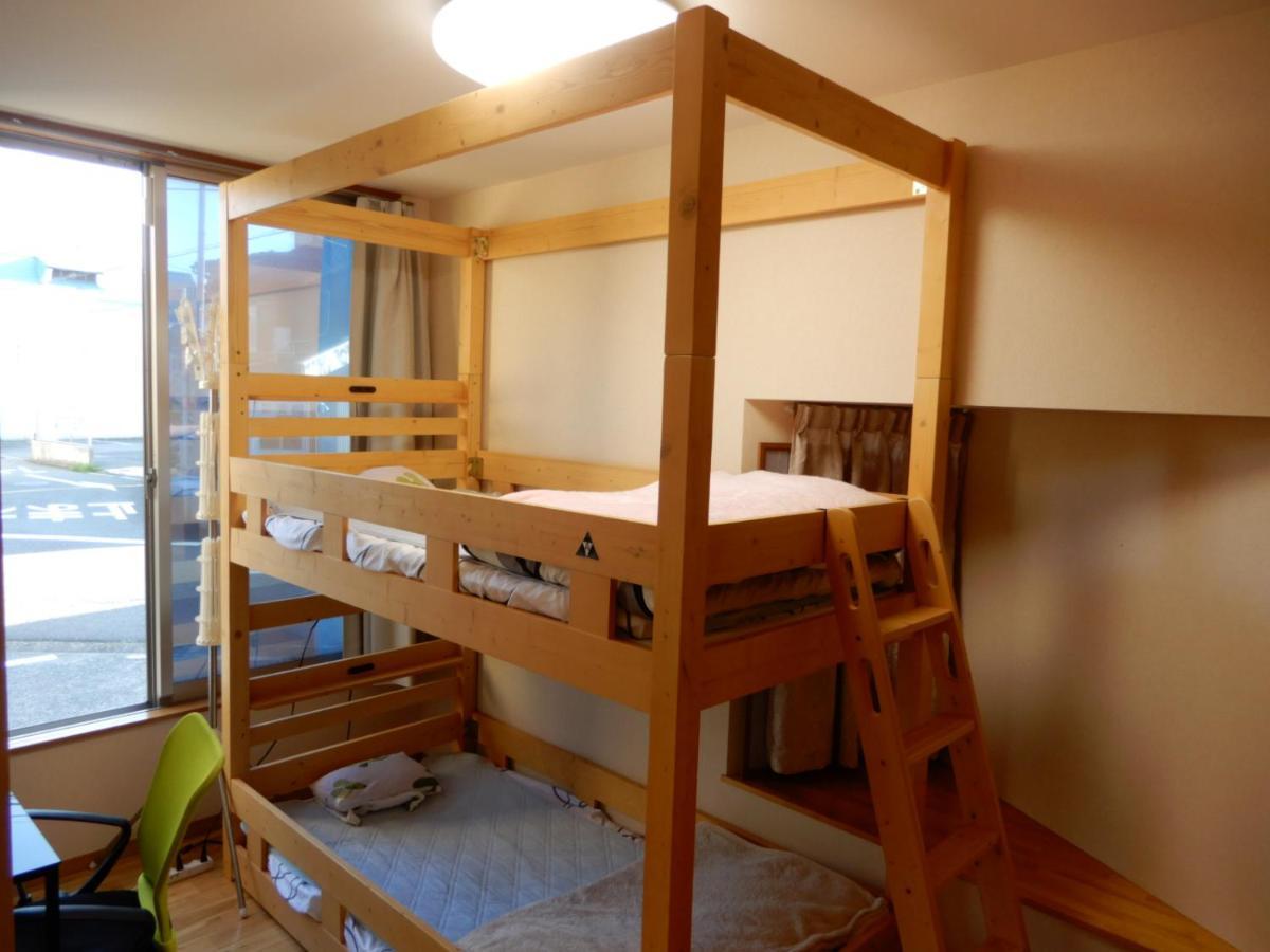 Tottori Guest House Miraie Base מראה חיצוני תמונה